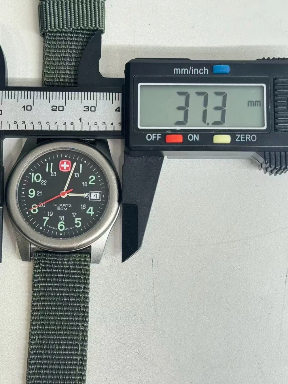 Vintage Wenger Swiss Military Marlboro Men’s Watch Date 37mm New Battery Runs